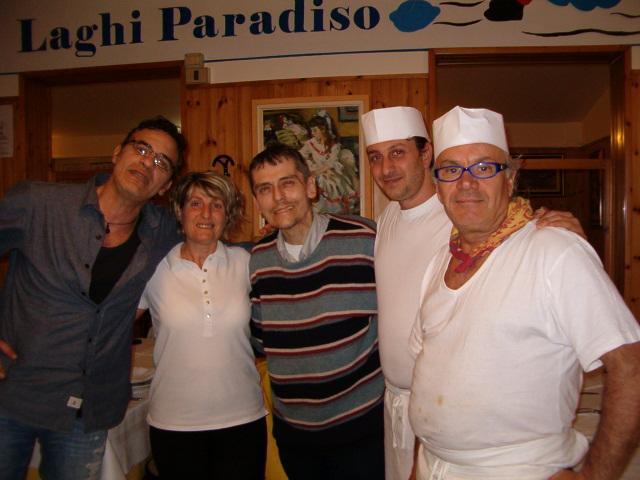 Laghi Paradiso Rovereto sulla Secchia Luaran gambar